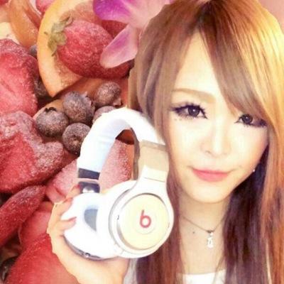 DJ♥AYUMUを開く